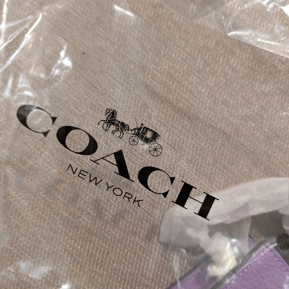 Authentic Purple Coach Crossbody Bag - Picture 12 of 13